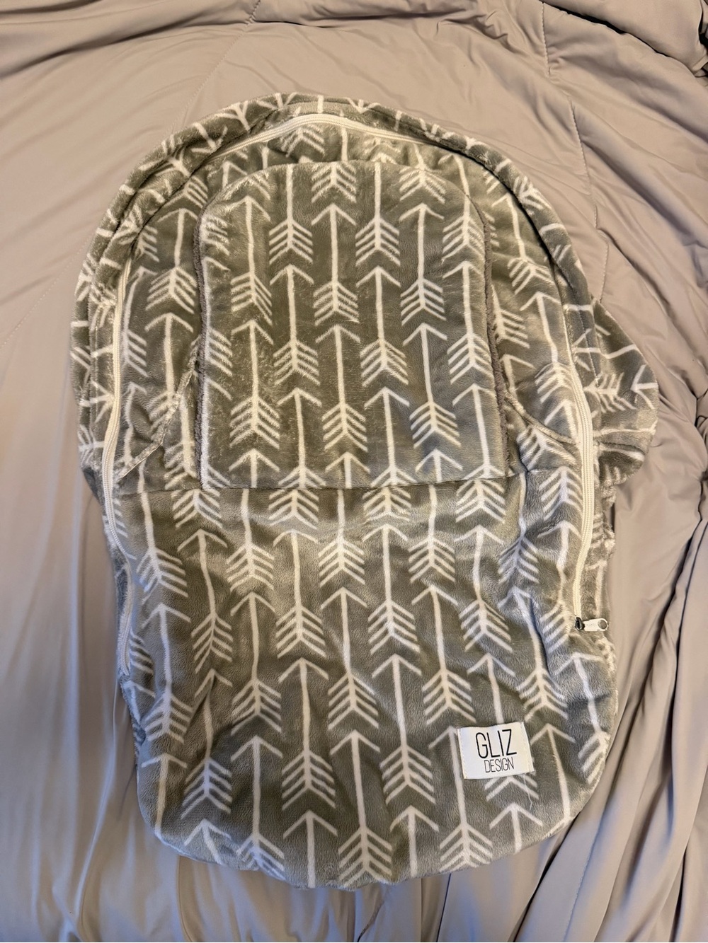 Gliz winter Grey Arrow carseat cover